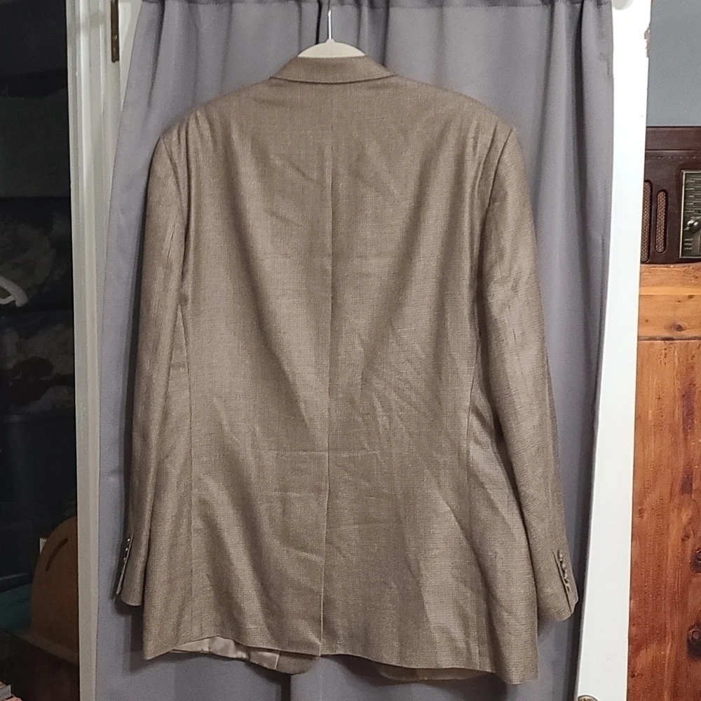 Chaps Mens Suit Coat Silk/Wool Blend‎ Tan/Black Pockets Size 46L EUC